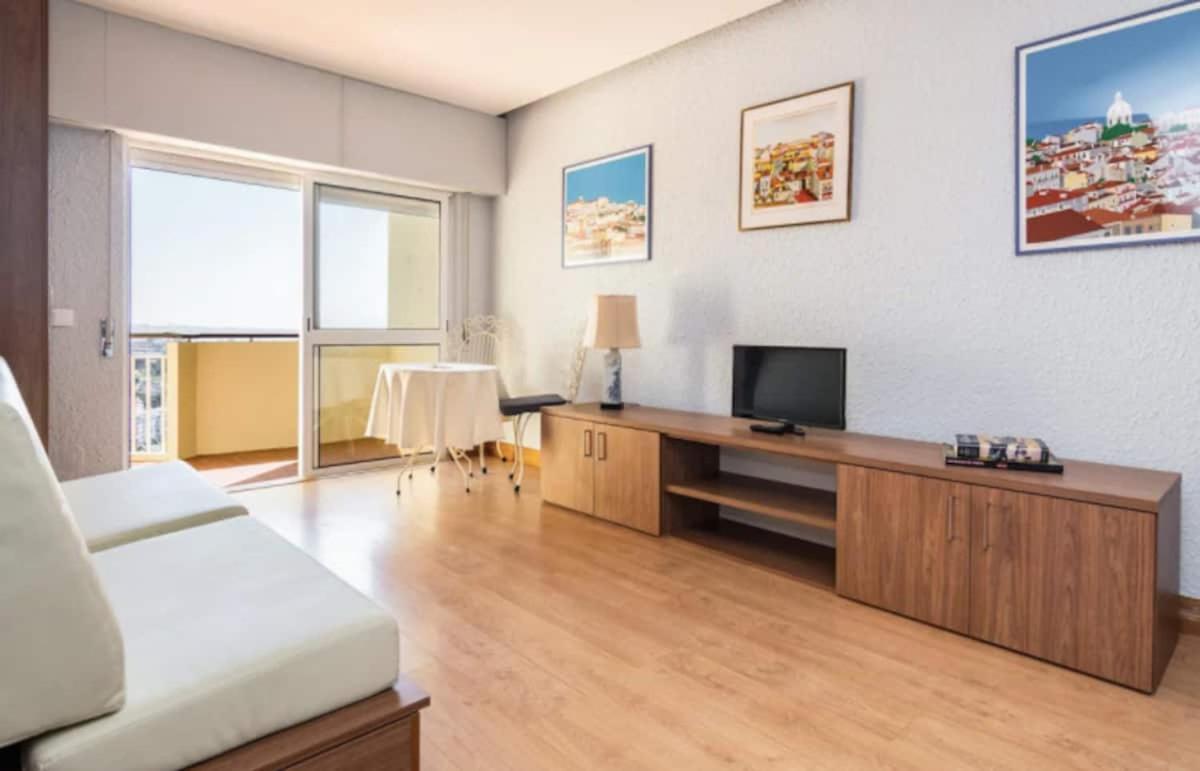 Wonderful Studio In Cascais With Sea View Exteriör bild